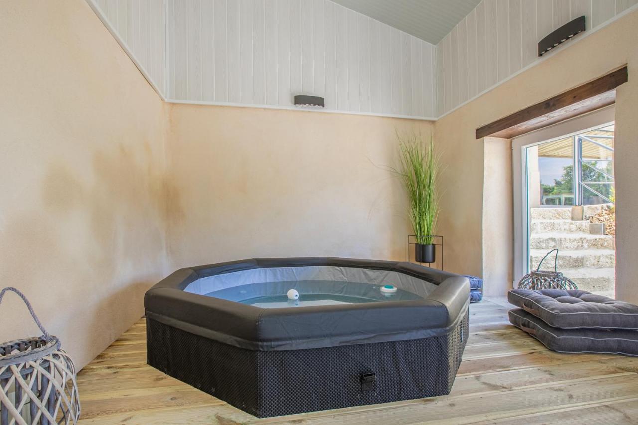 Les Ormes - Grande maison avec Jacuzzi Largny-sur-Automne Extérieur photo